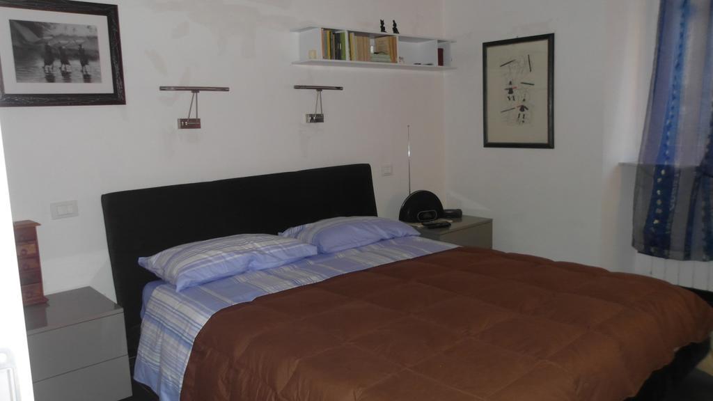 Chez Elio Apartment La Spezia Room photo